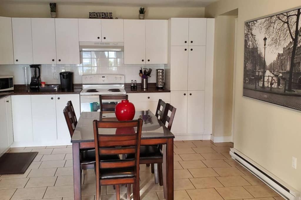 2-Bedroom Apartment Sweet #2 By Amazing Property Rentals Гатино Экстерьер фото