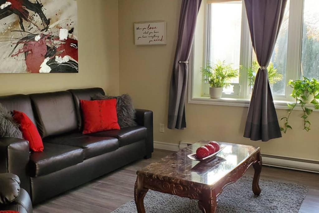 2-Bedroom Apartment Sweet #2 By Amazing Property Rentals Гатино Экстерьер фото